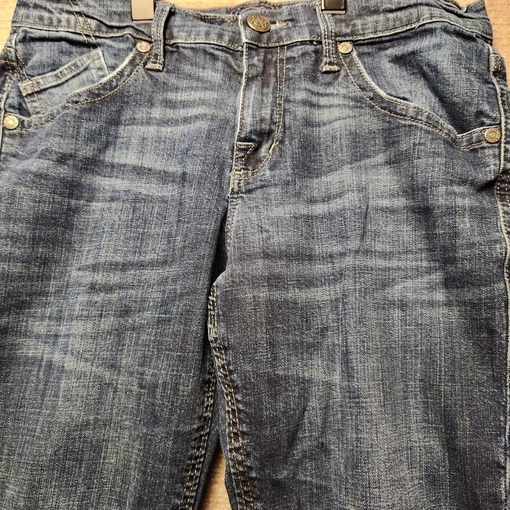 Rock & Republic Jeans Mens 32 Blue Medium Wash Straight Leg Embroidered Denim